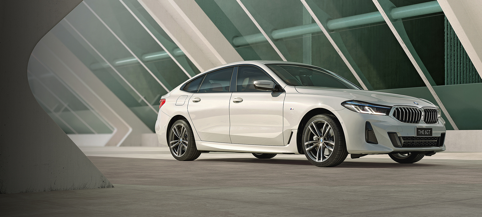 BMW OSL Prestige | BMW New and Used Car Dealer Showroom in Kolkata